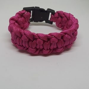 Handmade 550 paracord bracelet